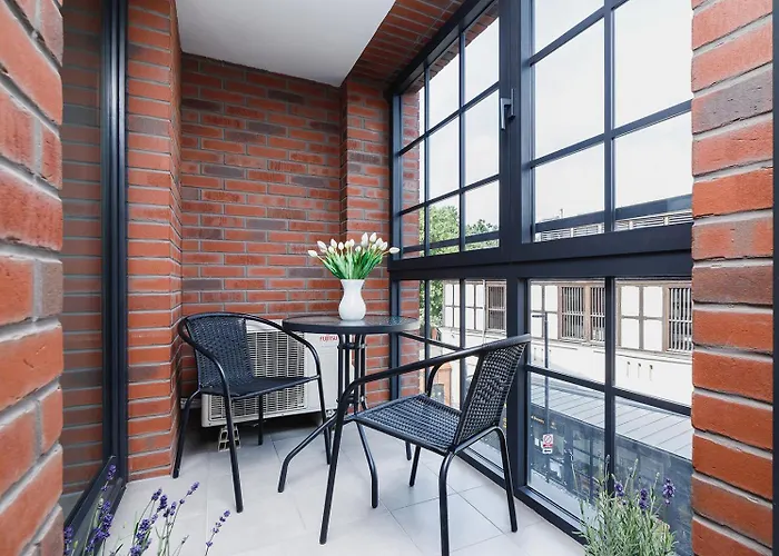 Apartment With Private Parking - Lubicz 17 Street