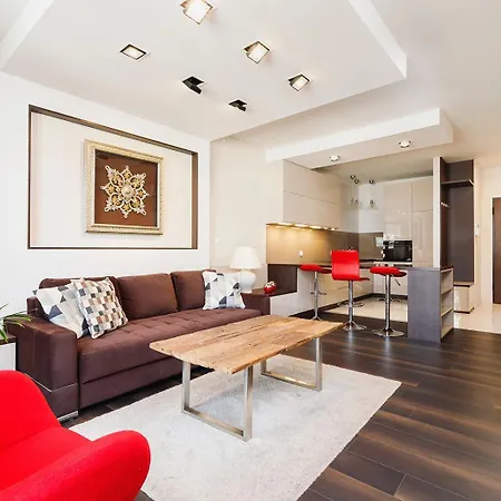 Apartment With Private Parking - Lubicz 17 Street Kraków Zewnętrze zdjęcie