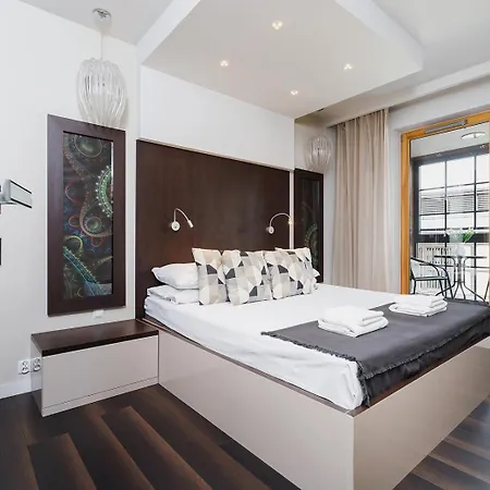 Apartment With Private Parking - Lubicz 17 Street Kraków Zewnętrze zdjęcie