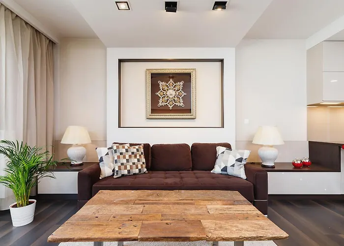 Apartment With Private Parking - Lubicz 17 Street